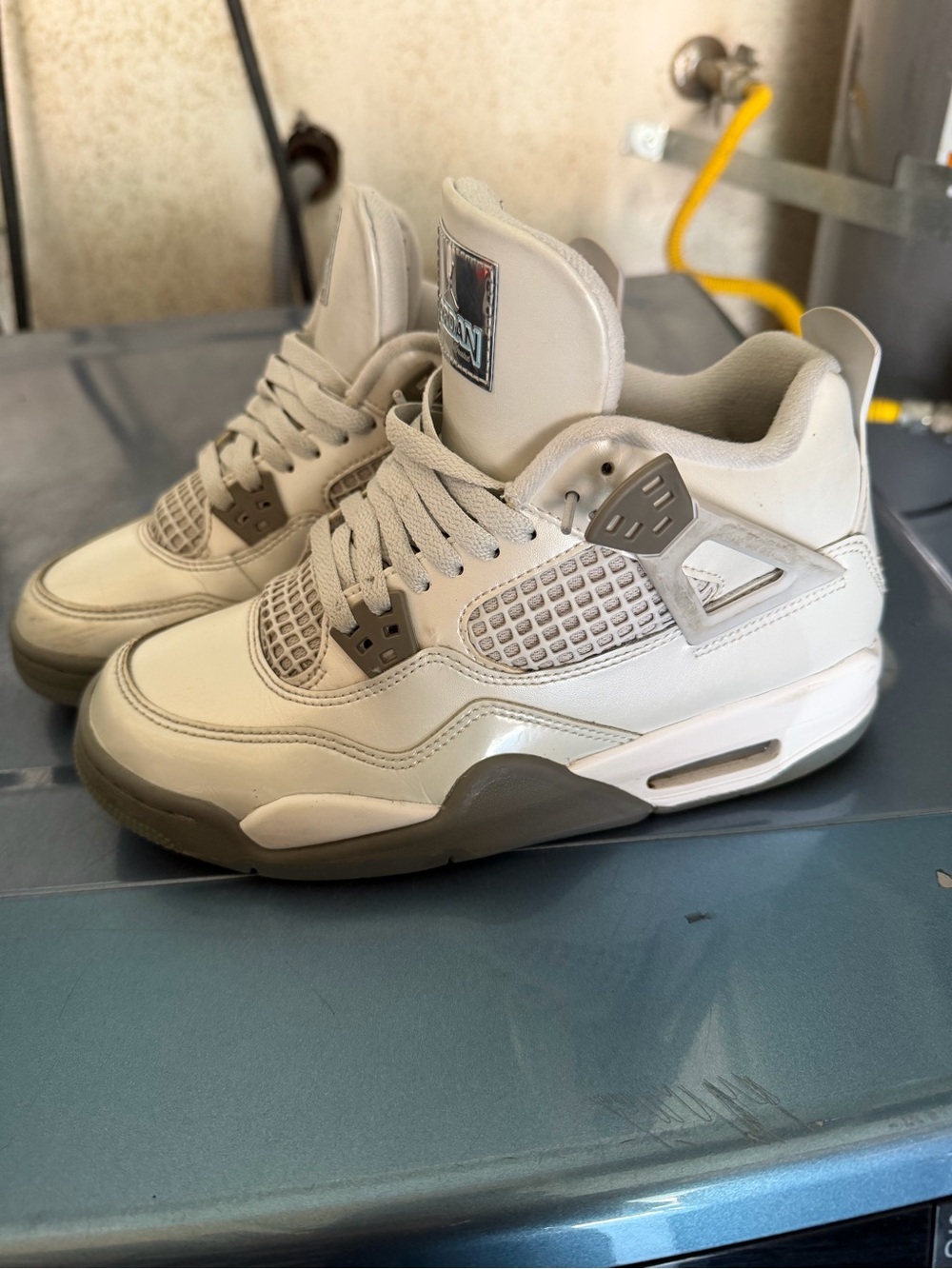 Jordan Kids White Sneakers with Gray Jumpman